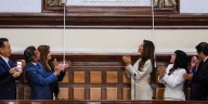 Reconocen la influencia de la UdeG con la inscripción de su refundación con letras de oro