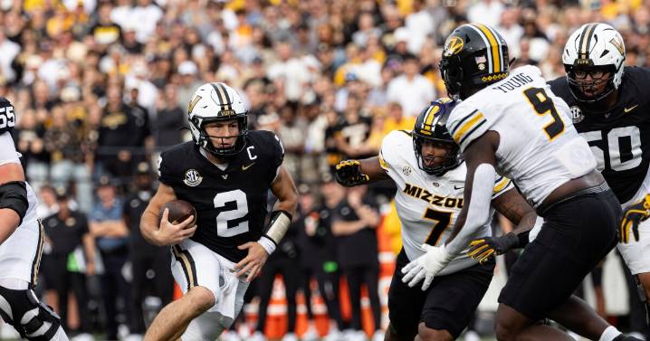 No. 10 Vanderbilt edges No. 15 Missouri for Commodores' best start since 1941