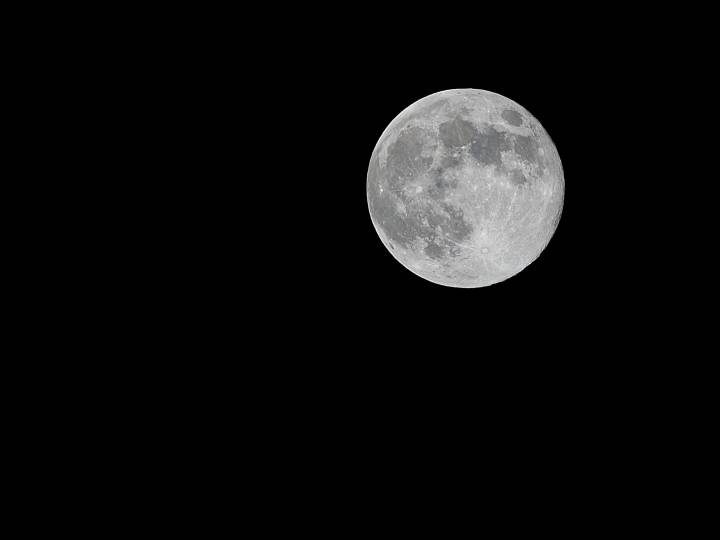Calendario lunar de octubre 2025: fases y signos de la Luna en el mes de Halloween