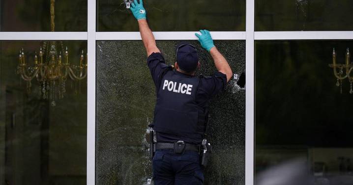 Police-reported violent crime is rising in Canada as it drops in the U.S.: report