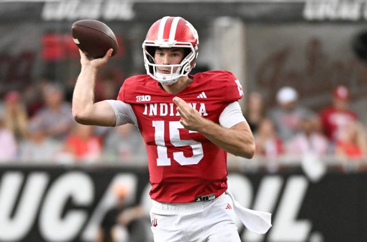 Indiana QB Fernando Mendoza Following Peyton Manning’s Footsteps, Says 8x Pro Bowler