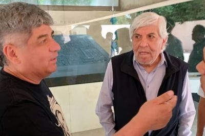 La Justicia investiga un presunto fraude millonario en el gremio de los Moyano: cheques en blanco, sobrefacturación y vinos de alta gama