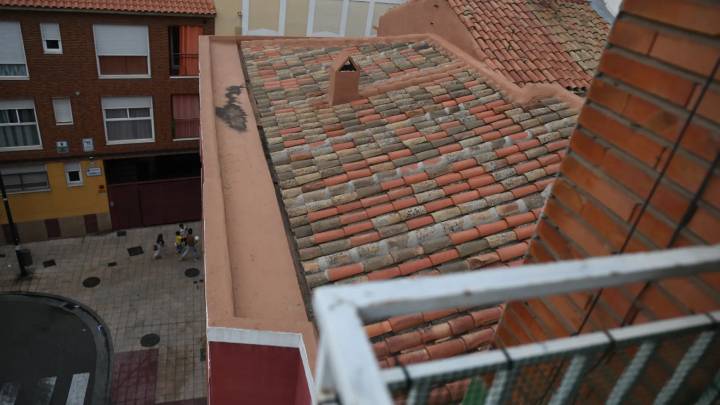 “No sé cómo llegó el niño a la azotea. Eso le ha salvado”
