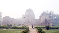 Air quality in Delhi remains ‘very poor’ post-Diwali; min temp at 21.8°C