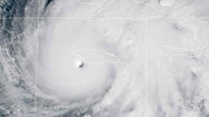 Estas son las características que hacen de Melissa un huracán ampliamente destructivo y extremadamente peligroso