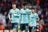 Wolves confront their bleak predicament as the spotlight fixes on Pereira