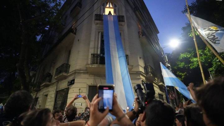 Las mejores postales del masivo respaldo a Cristina en el Día de la Lealtad
