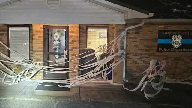 Toilet paper war in Heflin heats up with TP training camp.