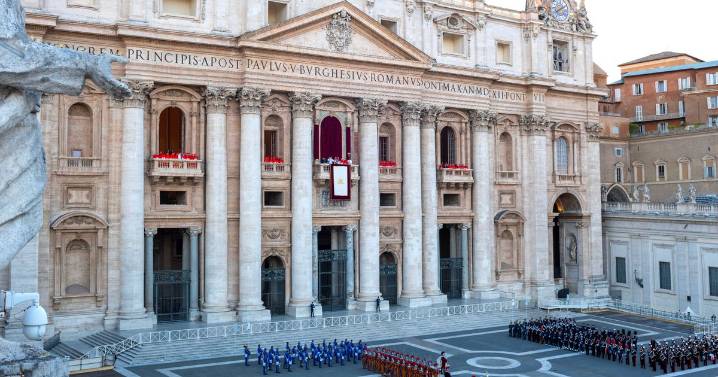 Man wees on altar at St Peter’s Basilica as onlookers gobsmacked by security breach