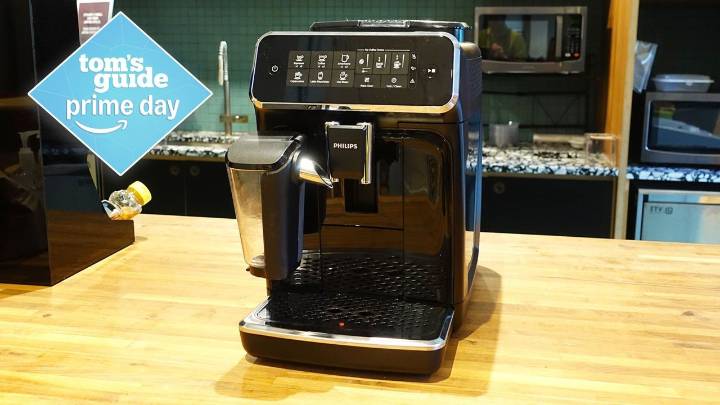 Hurry! This Philips espresso machine is $400 off for Prime Day