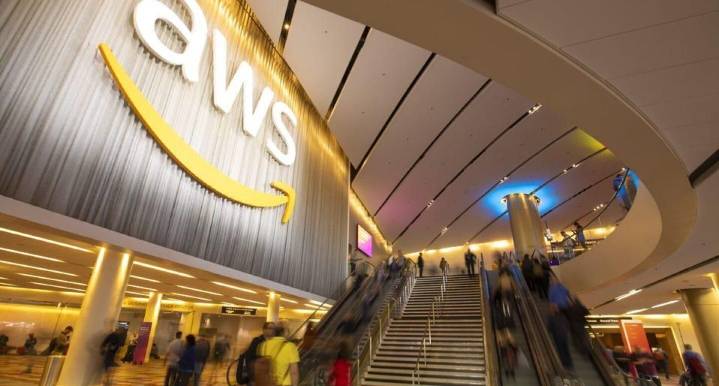 Una caída de la nube de Amazon provoca fallos en cientos de webs y apps por todo el mundo