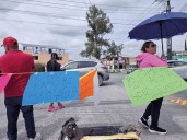 Pagan recibos pero Interapas no les suministra agua a colonos de Pozos