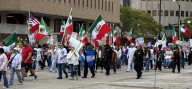 Hundreds march in Waukegan in support of immigrants