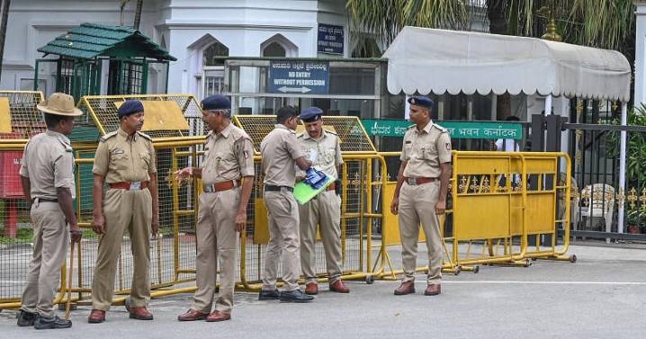 Bengaluru: Seven-year-old girl smothered to death by stepfather; accused absconds