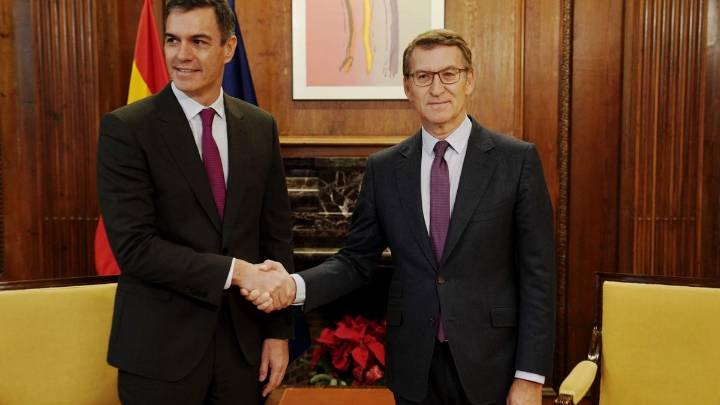 Sánchez habla de "coraje" en su felicitación por el Día de la Comunidad Valenciana y Feijóo borra a Mazón de su mensaje