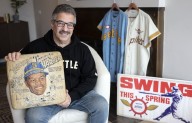 A 55-year-old theft has Mariners fans rooting for Milwaukee, and payback