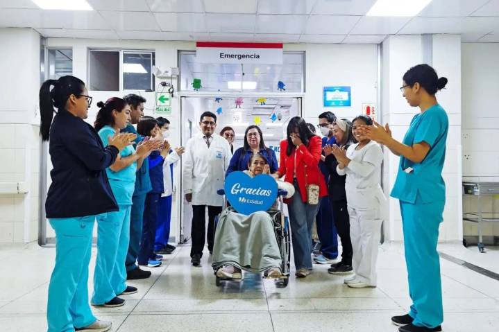 Atención rápida permitió salvar a abuelita de 83 años con infarto cerebral