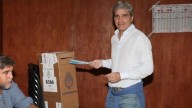Raro: ganaron los pesificados