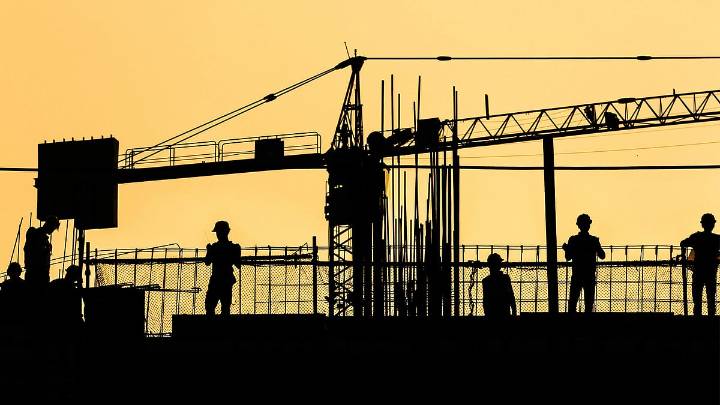 Delhi High Court slams trend of persons posing as property owners to file cases against illegal construction