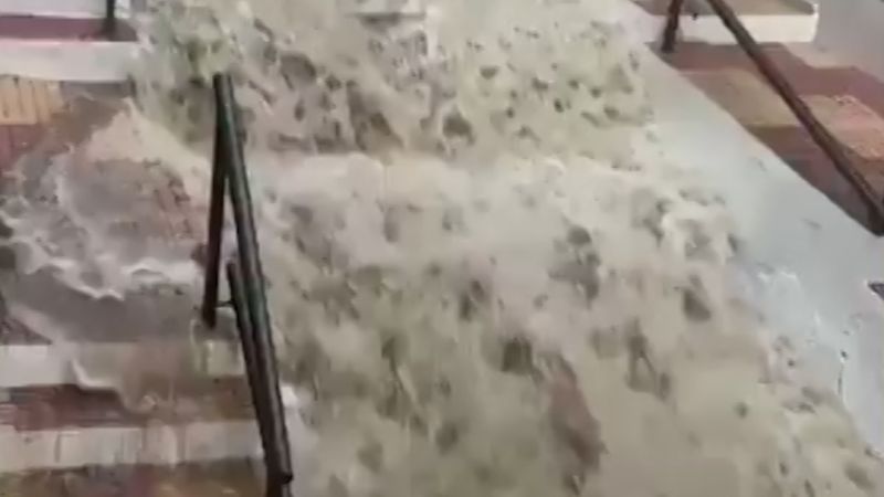 Severe flooding hits Spain