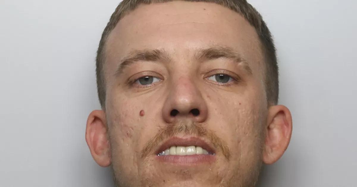 Grinning drug dealer jailed after police make £688 discovery inside car