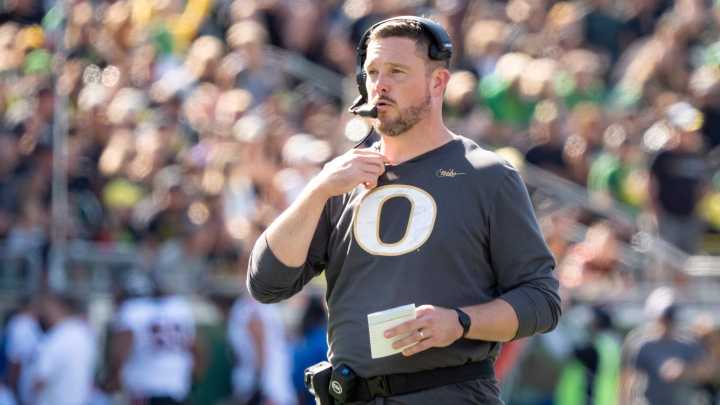 Lanning talks Indiana matchup, Oregon football fans