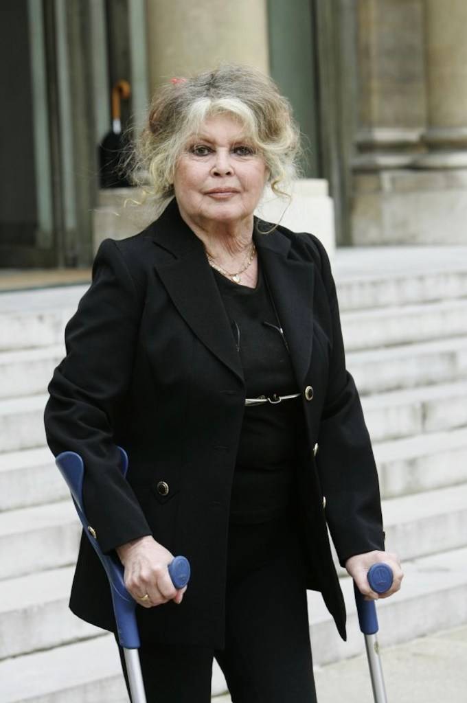 Legendary Actress Hospitalized for ‘Serious’ Mystery Illness, Undergoes Surgery