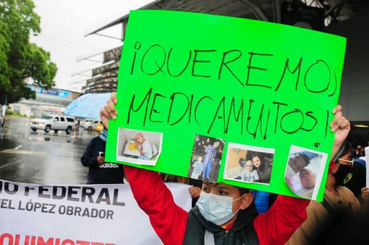 Sombrío panorama para 53 millones de mexicanos con IMSS-Bienestar; perfilan recorte de 2, 267 mmdp para compra de medicinas e insumos en 2026