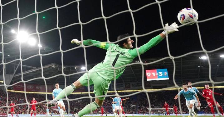 Real Madrid goalkeeper Courtois criticizes Spanish league president over Barcelona game in Miami