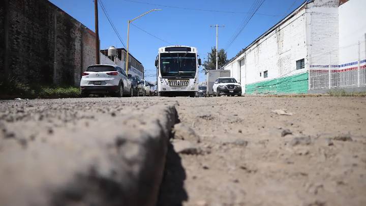 ¿Sabes por qué la calle República de Paraguay está tan deteriorada? Conoce los planes de rehabilitación de Obras Públicas