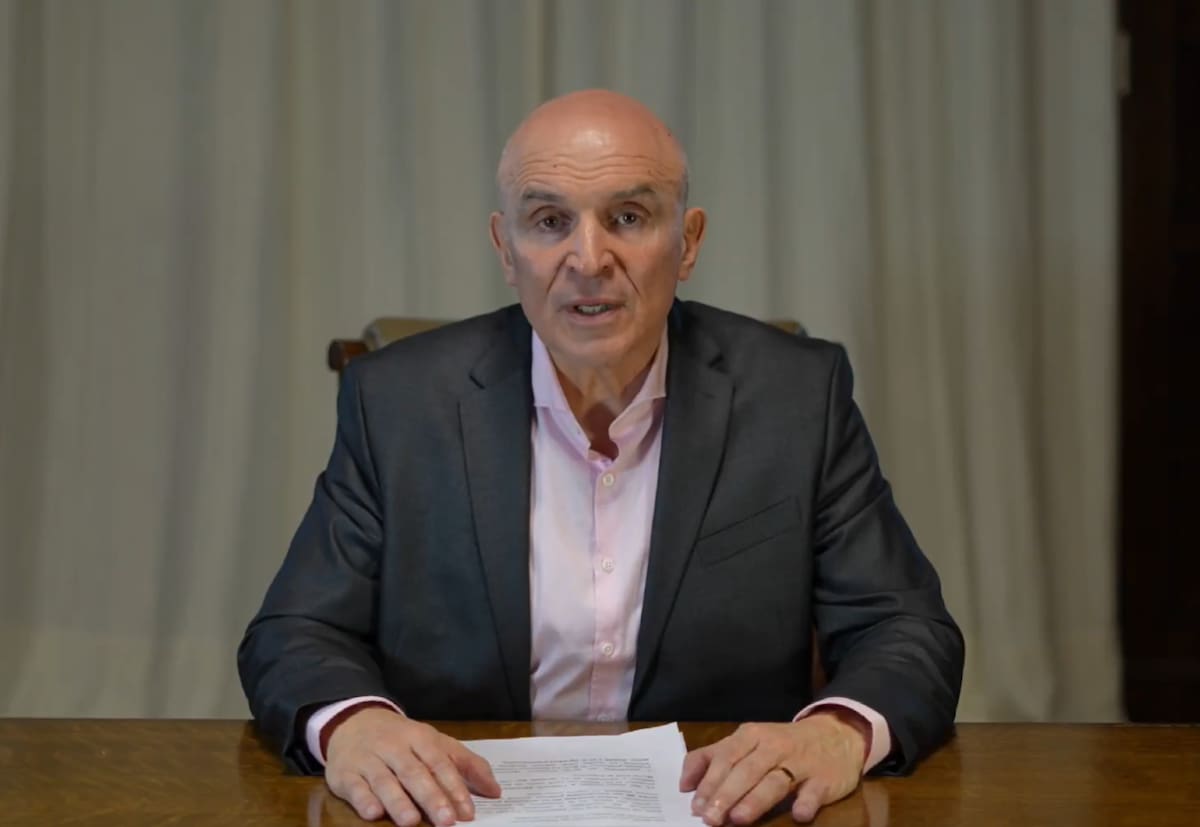 Las noticias, en 2 minutos. Espert admitió pagos de una empresa ligada a Fred Machado; el Gobierno presentó el nuevo Código Penal