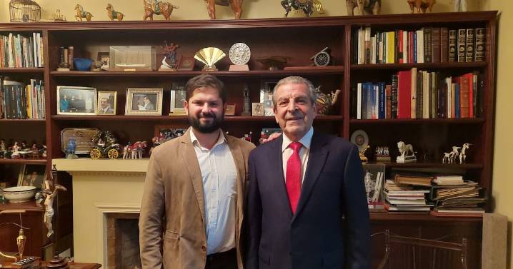 La delicada cirugía de Chile Vamos para tratar de bajar las asignaciones a Boric sin afectar a Frei