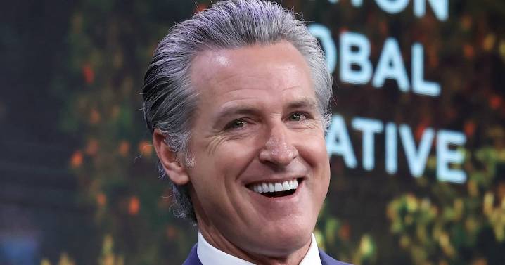 Gavin Newsom Taunts Donald Trump With Latest News Headlines