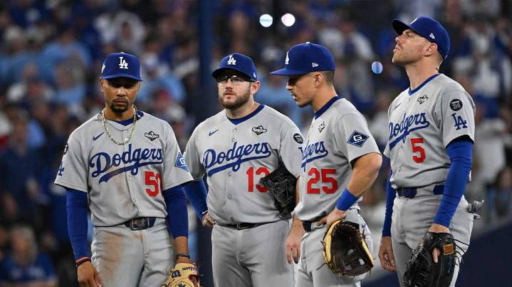Dodgers most to blame for World Series Game 1 collapse