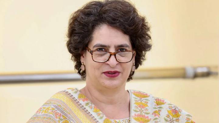 Priyanka Gandhi Vadra extends wishes on Mahanavami