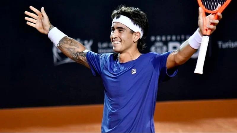 Tenista argentino Ugo Carabelli cae peleando en París