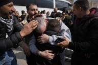 Israel y Hamás permiten liberación simultánea de rehenes y prisioneros palestinos