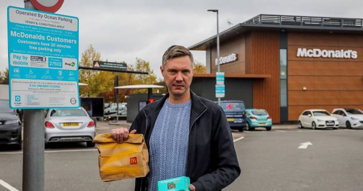 The West Midlands McDonald's with a 20 minute  'unreasonable' time limit and one customer is fuming