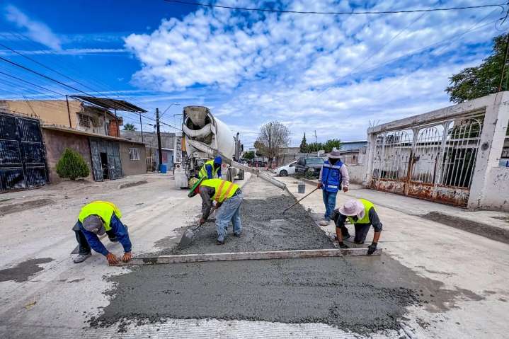 Invierte JMAS más de 108 millones en reparación de zanjas y baches en Juárez