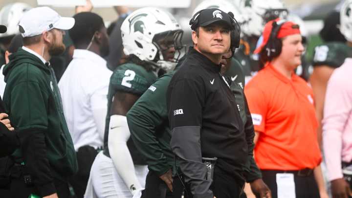 Live updates: Michigan State football at Indiana; Chiles OK to play