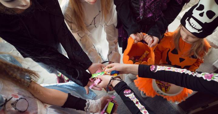 Simple Halloween snack ideas perfect for parties - using just 1 main ingredient