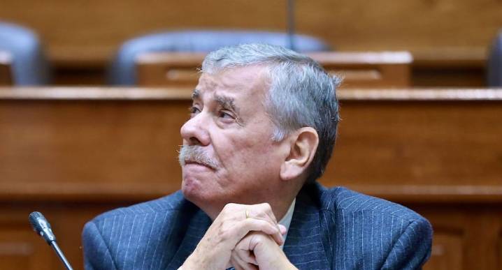 Fuerza Popular asegura que Fernando Rospigliosi no se quedará como presidente del Congreso hasta 2026