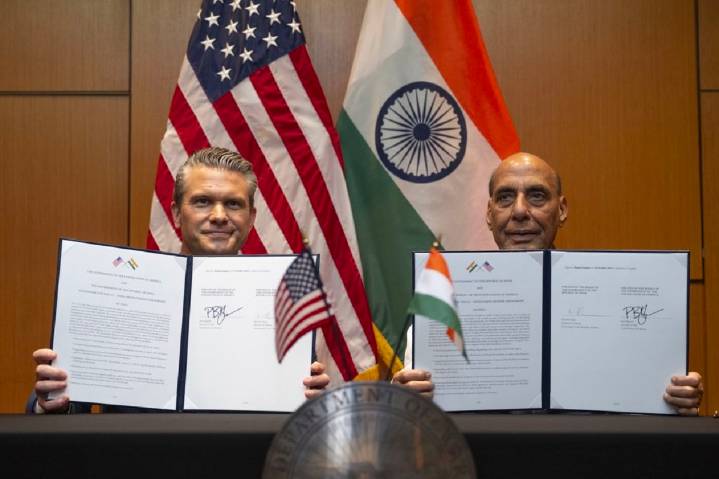 India, US Ink 10-Year Defence Framework Pact