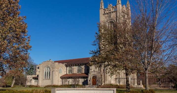 Carlton ranks as Minnesota's best college or university in new survey