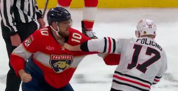 Comienza la NHL y también las peleas; Florida vs Chicago a puñetazos