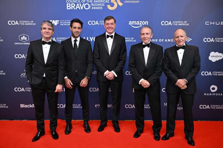 Premios BRAVO distinguen a Mercado Libre, CMI, FedEx América Latina y el Caribe y Embraer