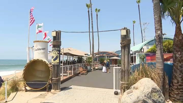 Gladstones in Pacific Palisades to be demolished and replaced