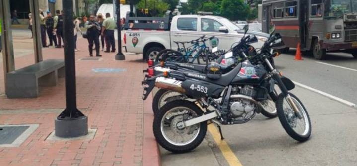 Chacao implementa un plan piloto para ordenar el estacionamiento de motos y mejorar la movilidad