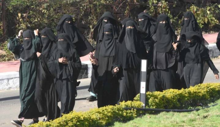 Kerala: Hijab Controversy Breaks Out At Kochi School