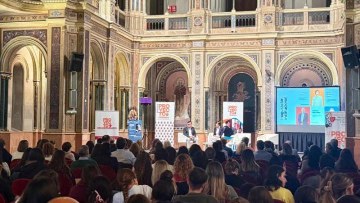 Marta Torrado inaugura la jornada técnica ‘Diversas miradas ante las adicciones’